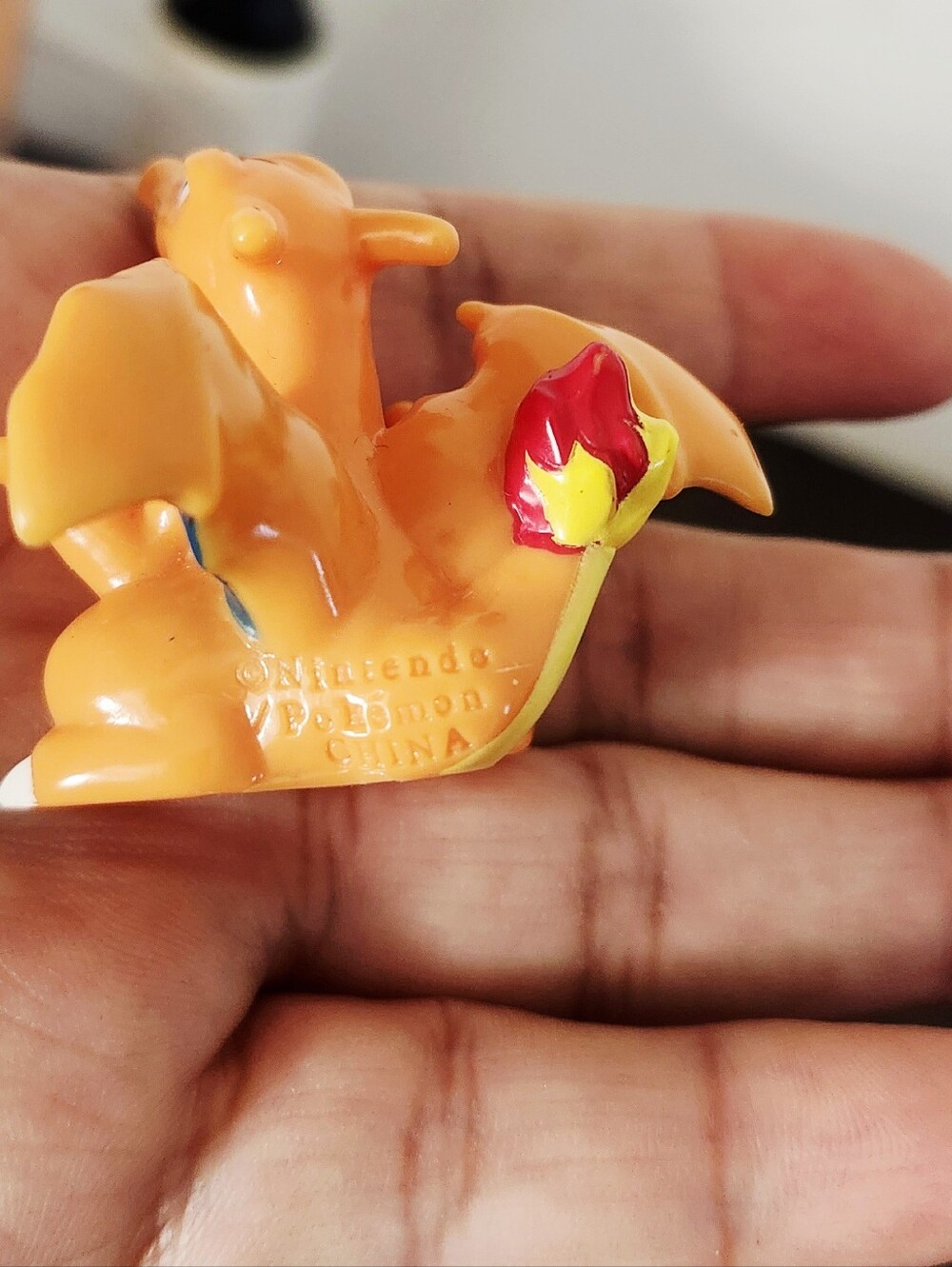 Charizard - Picture 7 of 7